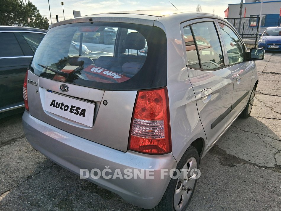 Kia Picanto 1.0i 