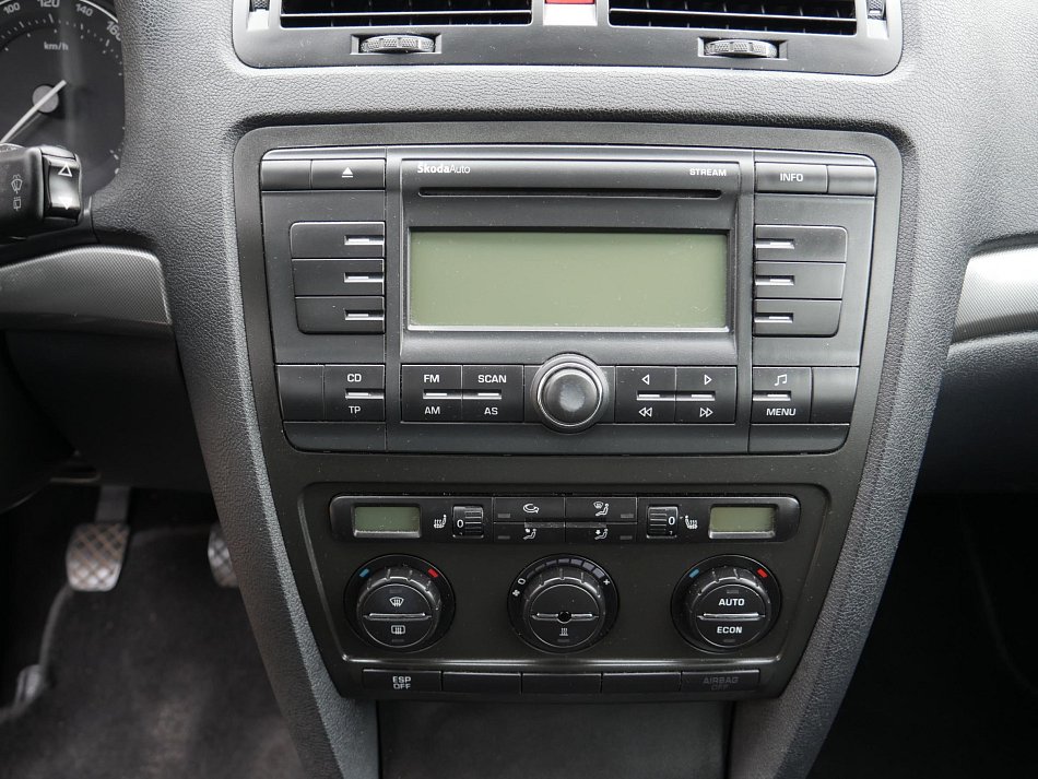 Škoda Octavia II 2.0 FSI 