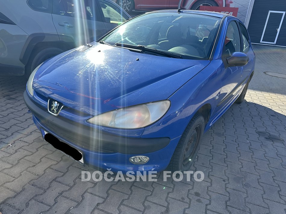 Peugeot 206 1.1 i 