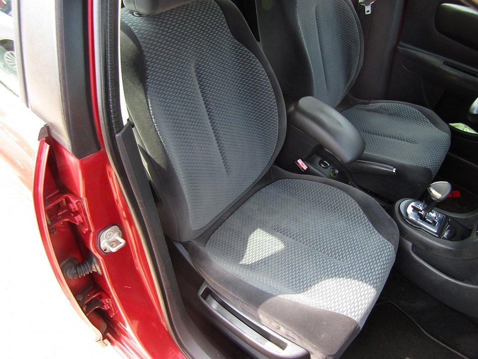 Citroën C4 1.6 i 16V 