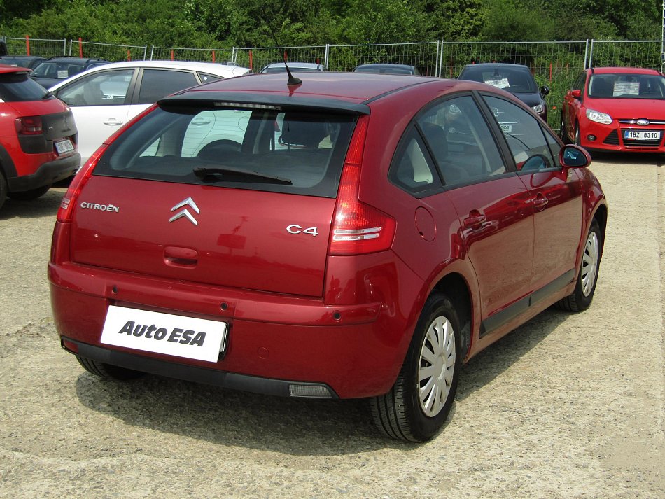 Citroën C4 1.6 i 16V 