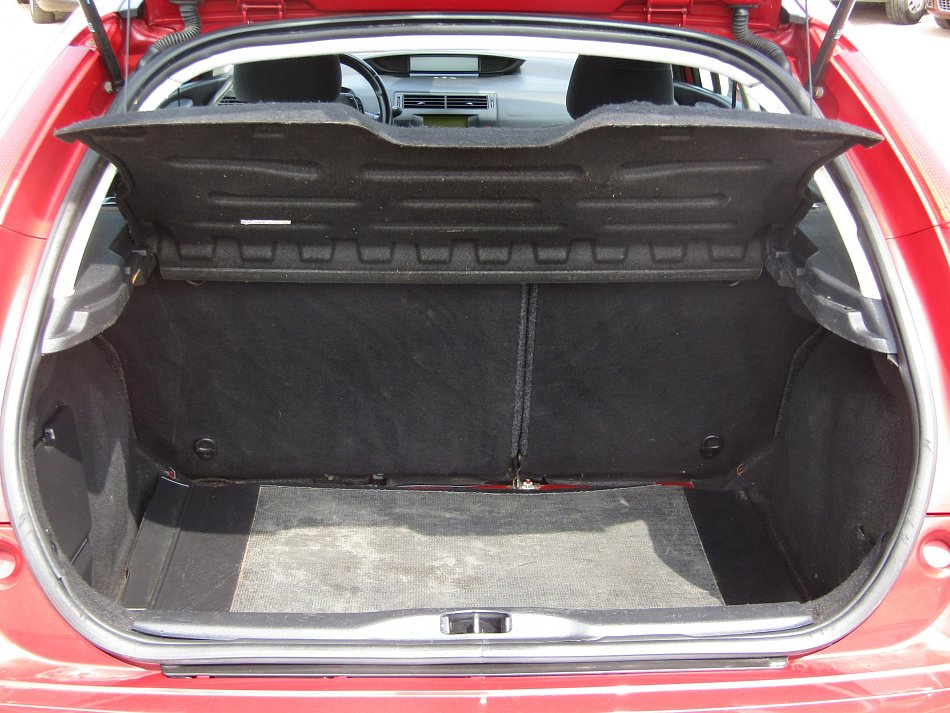 Citroën C4 1.6 i 16V 