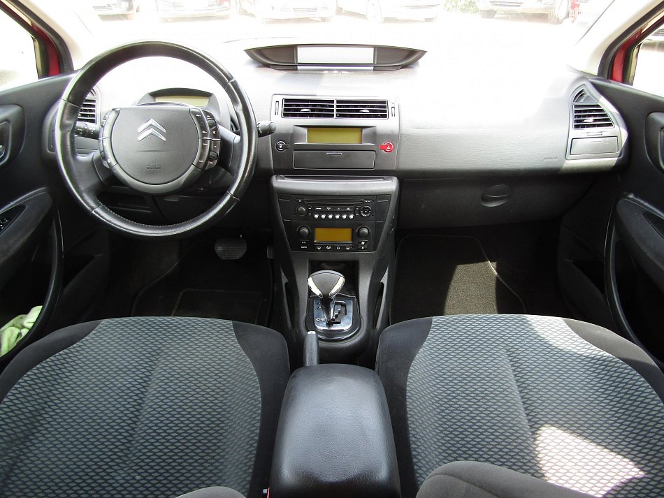 Citroën C4 1.6 i 16V 