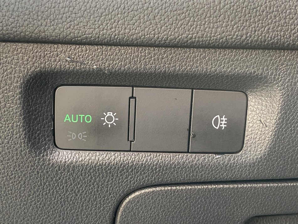 Škoda Octavia IV 2.0 TDi 