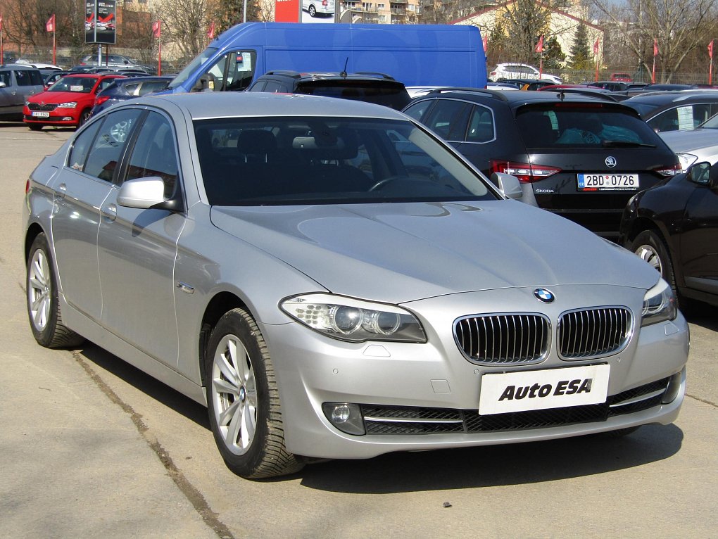 BMW Řada 5 3.0 D  525d
