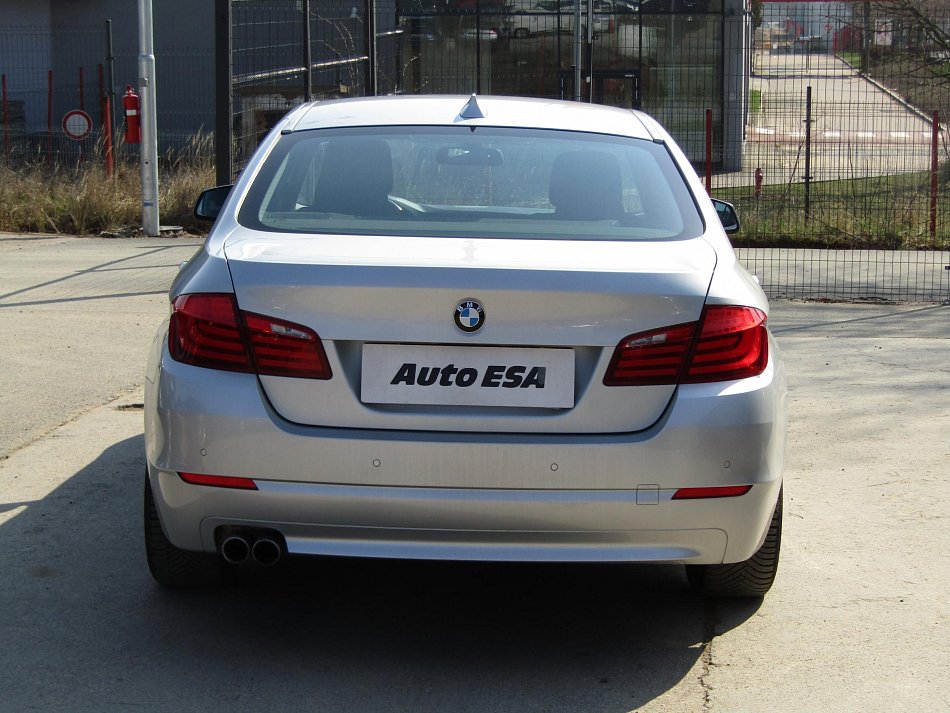 BMW Řada 5 3.0 D  525d