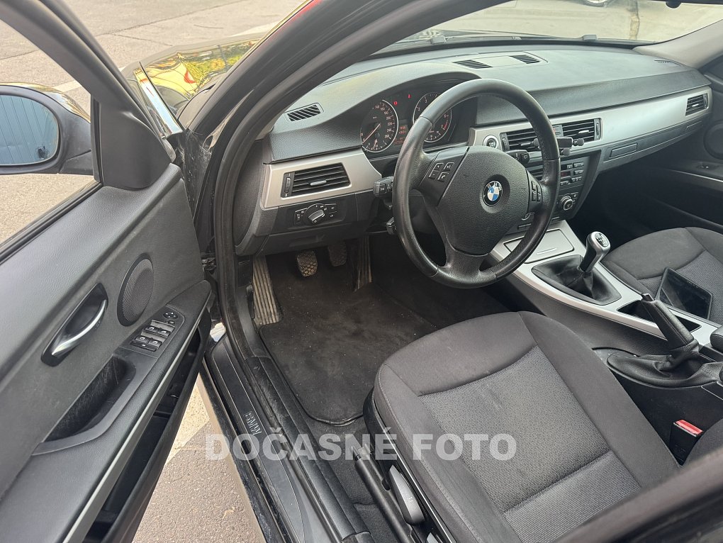 BMW Řada 3 2.0 i 