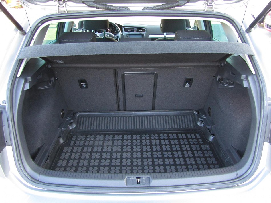 Volkswagen Golf 1.2 TSI CUP