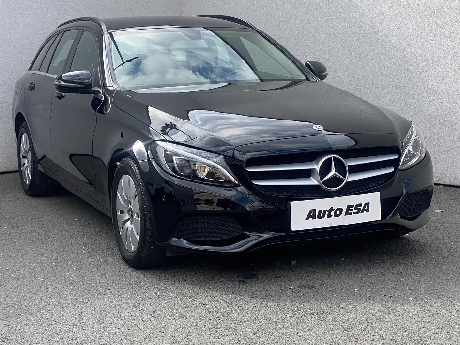 Mercedes-Benz Třída C 2.0CDi  C200