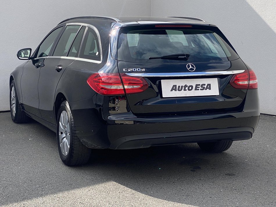 Mercedes-Benz Třída C 2.0CDi  C200