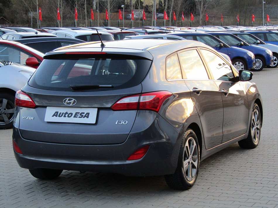 Hyundai I30 1.6 i 