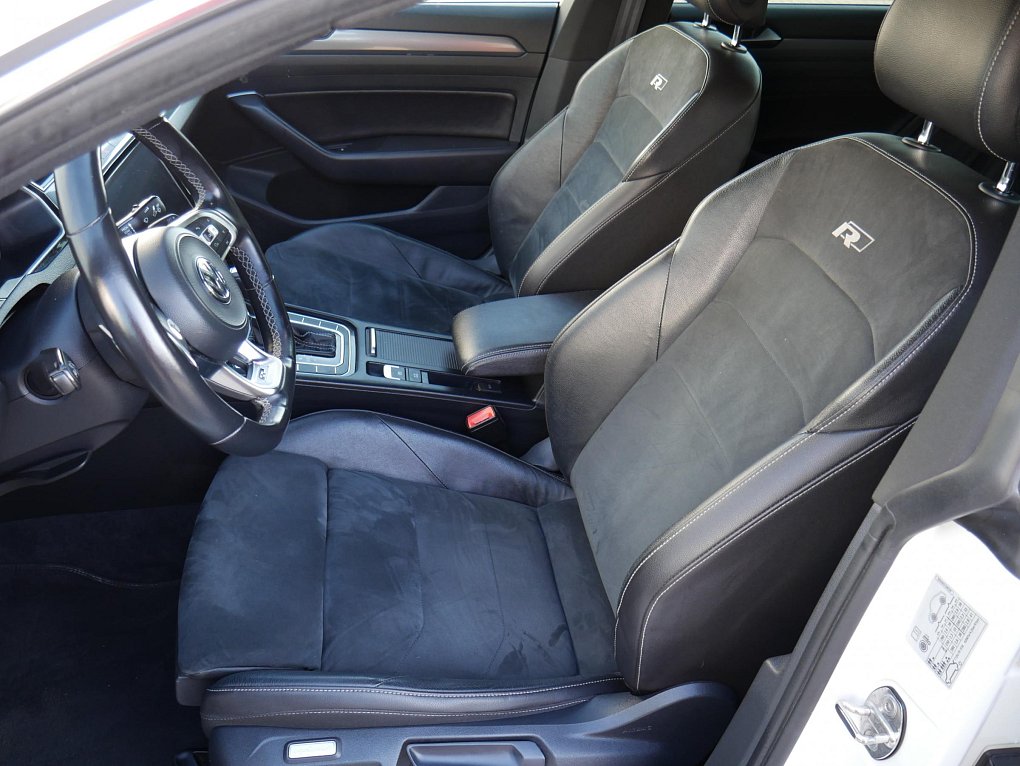 Volkswagen Arteon 2.0 TSi R-Line