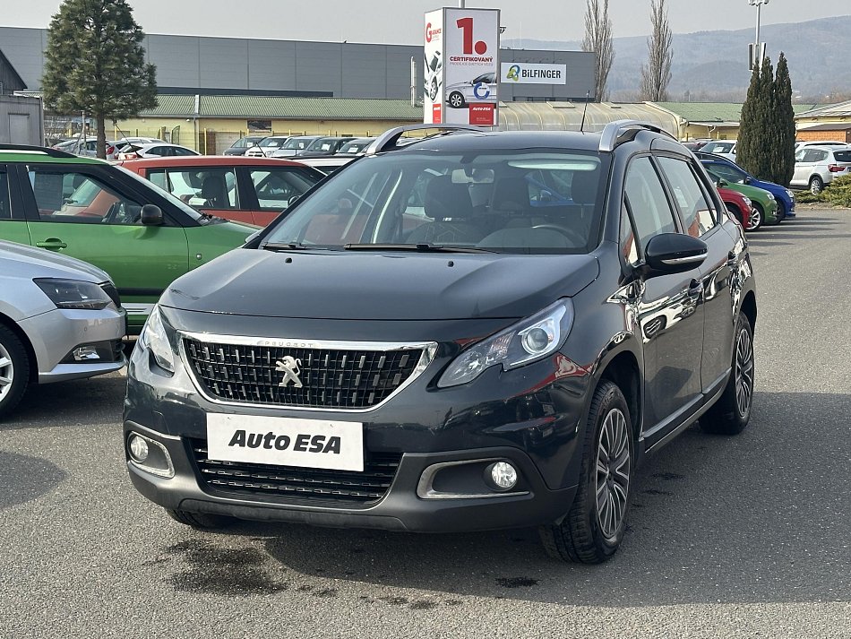 Peugeot 2008 1.2PT 
