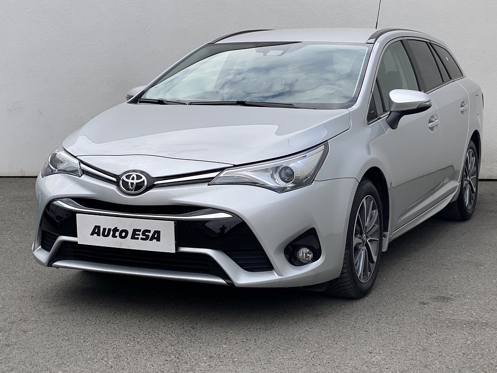 Toyota Avensis 2.0 D-4D Sport