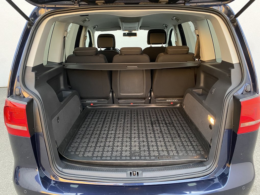 Volkswagen Touran 2.0 TDi CUP
