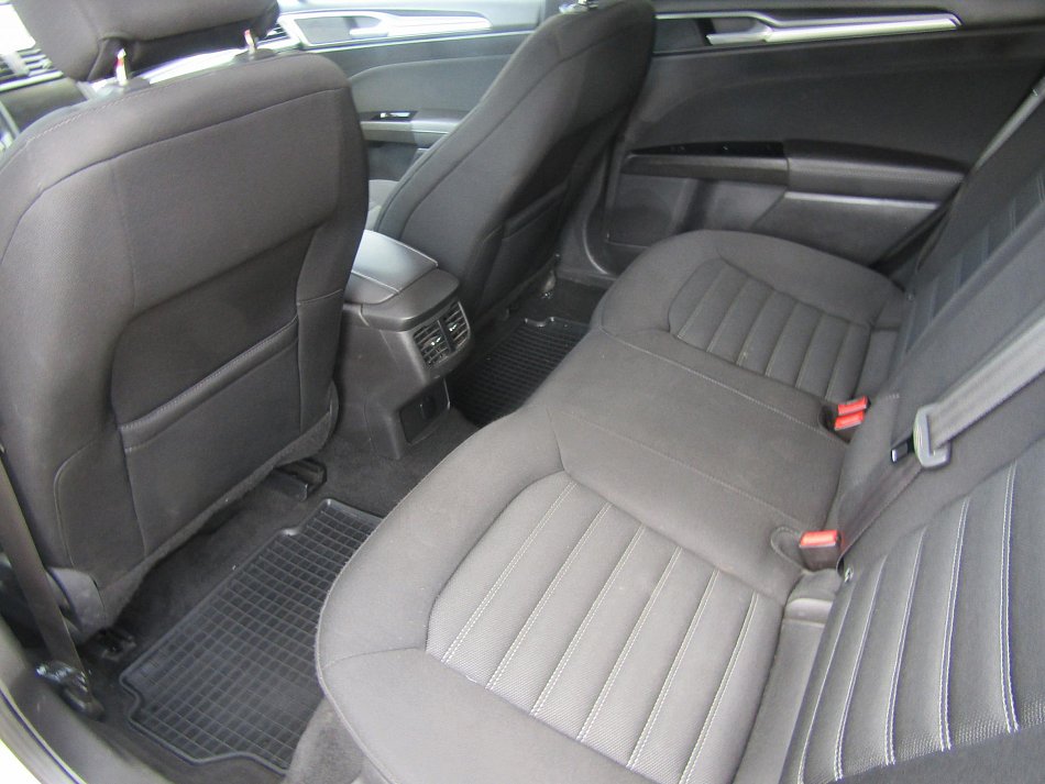 Ford Mondeo 1.5i 