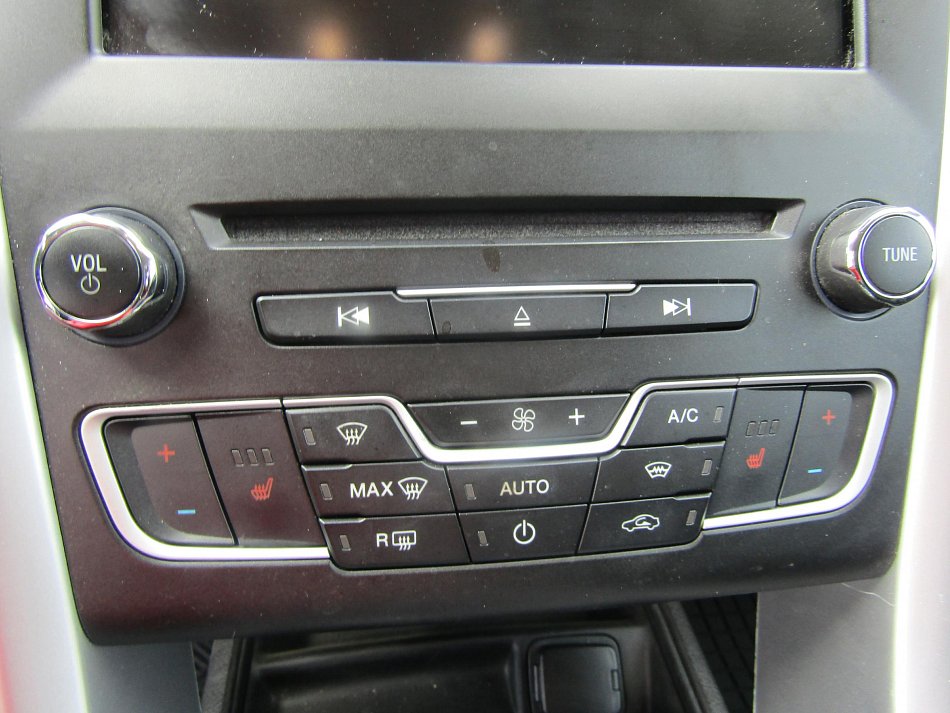 Ford Mondeo 1.5i 