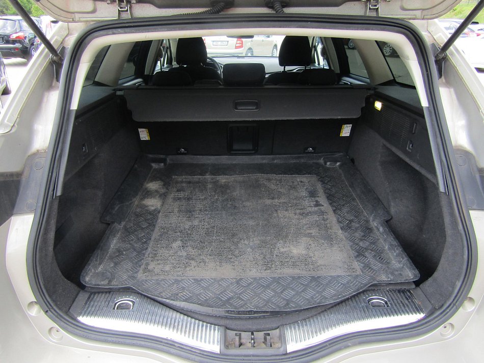 Ford Mondeo 1.5i 
