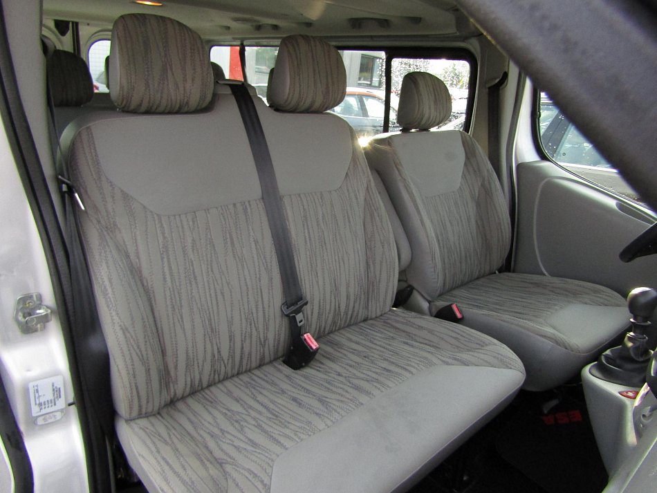 Nissan Primastar 2.0dCi  L2 9míst