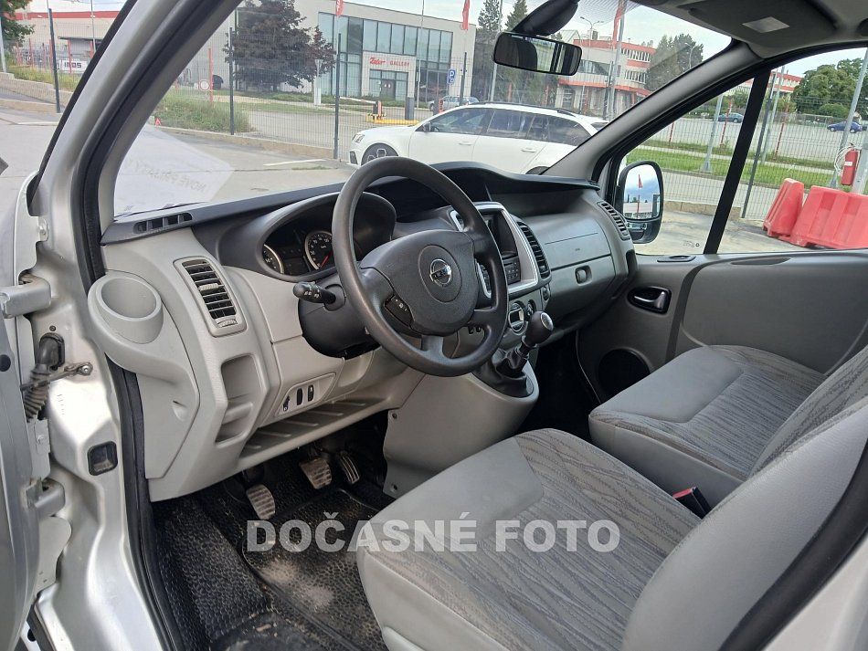 Nissan Primastar 2.0dCi  L2 9míst