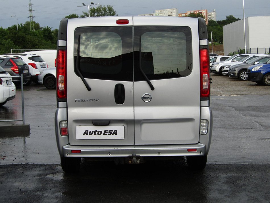 Nissan Primastar 2.0dCi  L2 9míst
