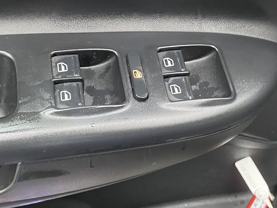 Škoda Octavia II 1.4 TSi Elegance