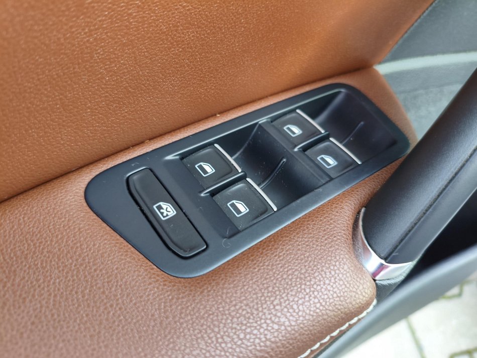 Volkswagen Golf 1.4 TSi Highline