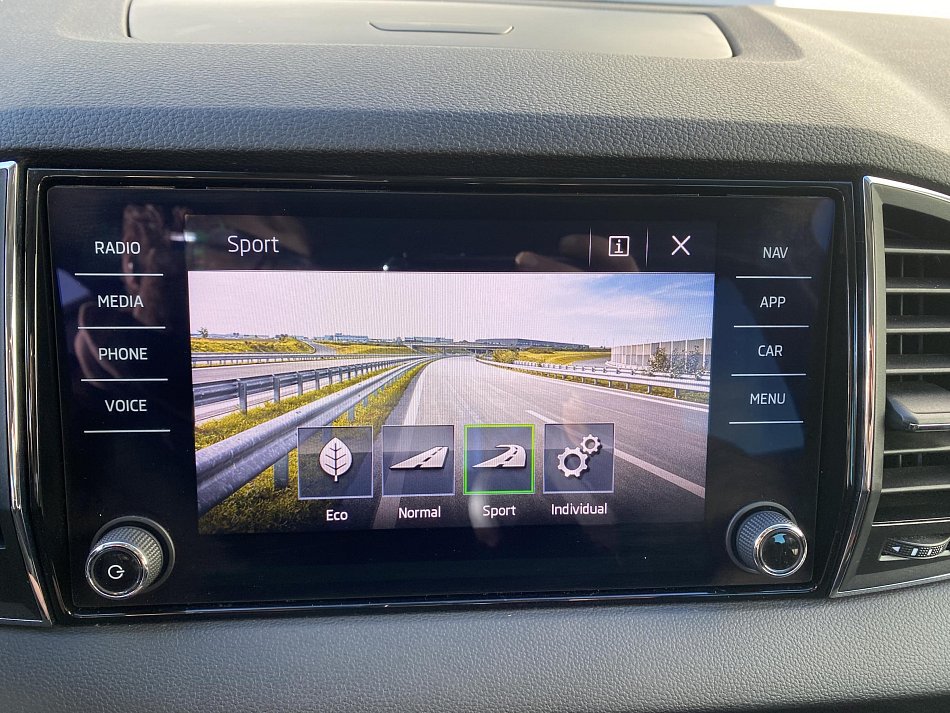 Škoda Karoq 1.6TDi Style