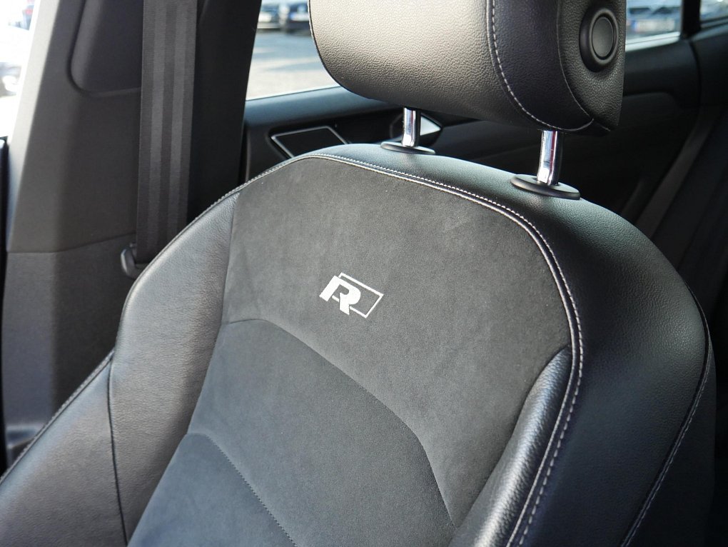 Volkswagen Arteon 2.0 TSi R-Line