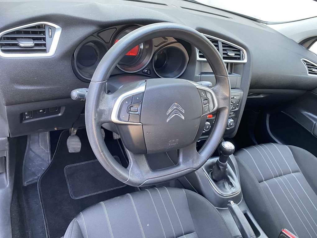 Citroën C4 1.4 VTi 