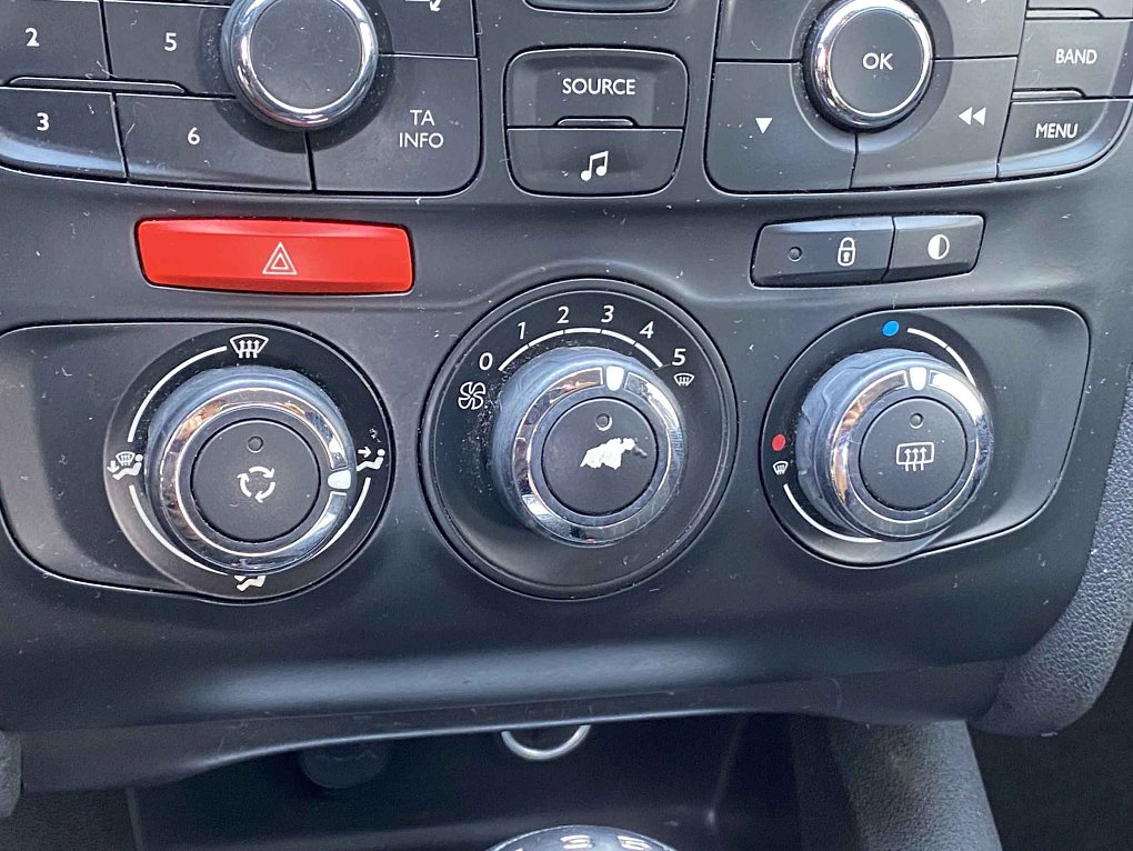 Citroën C4 1.4 VTi 