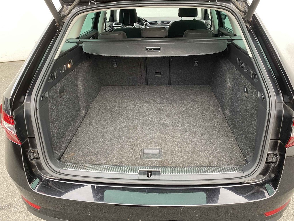 Škoda Superb III 2.0 TDi Style