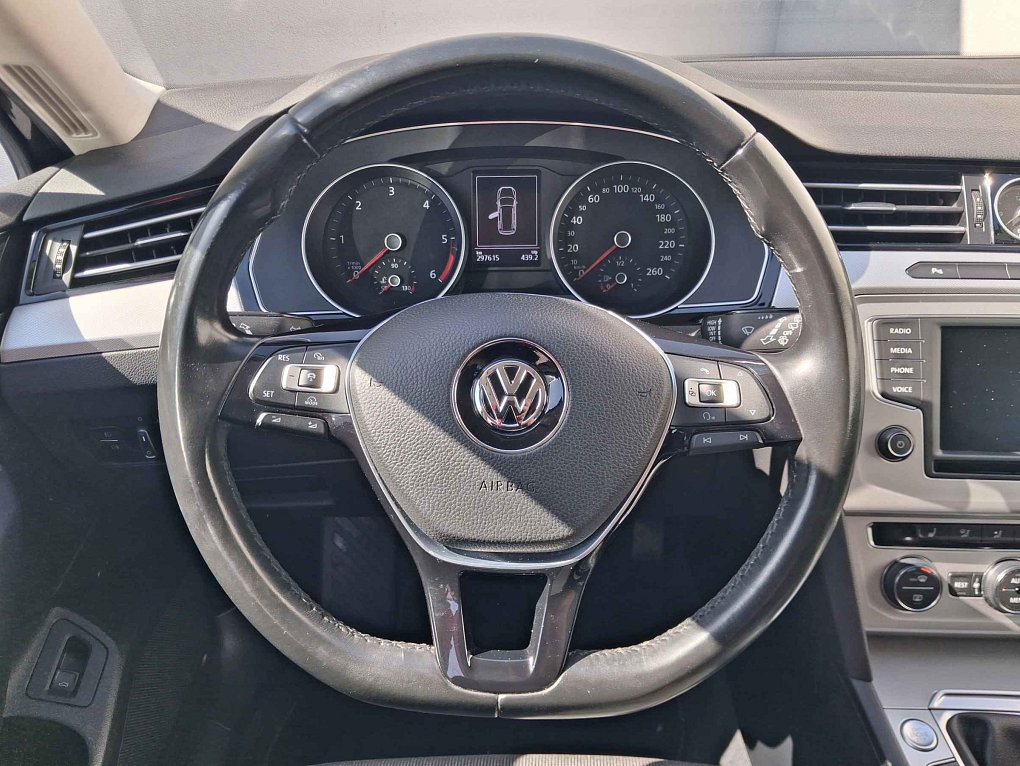Volkswagen Passat 2.0 TDi 
