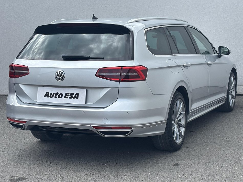 Volkswagen Passat 2.0 TDi R-Line