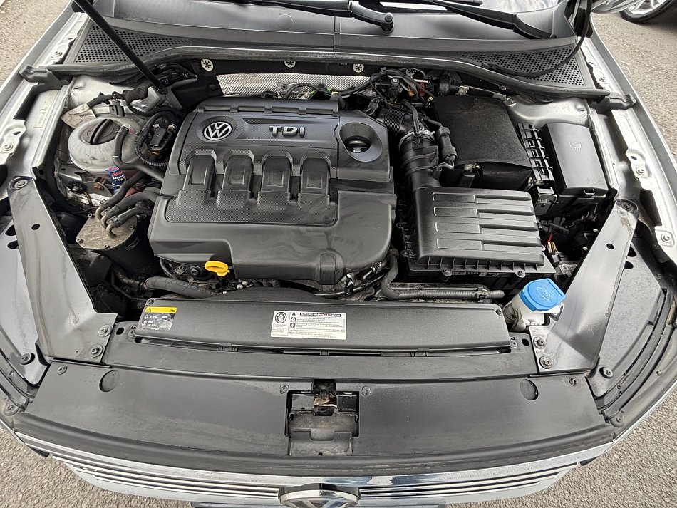 Volkswagen Passat 2.0 TDi R-Line