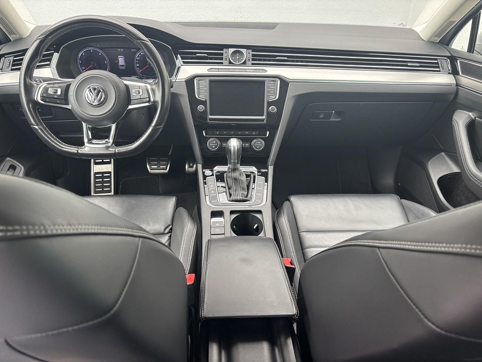 Volkswagen Passat 2.0 TDi R-Line