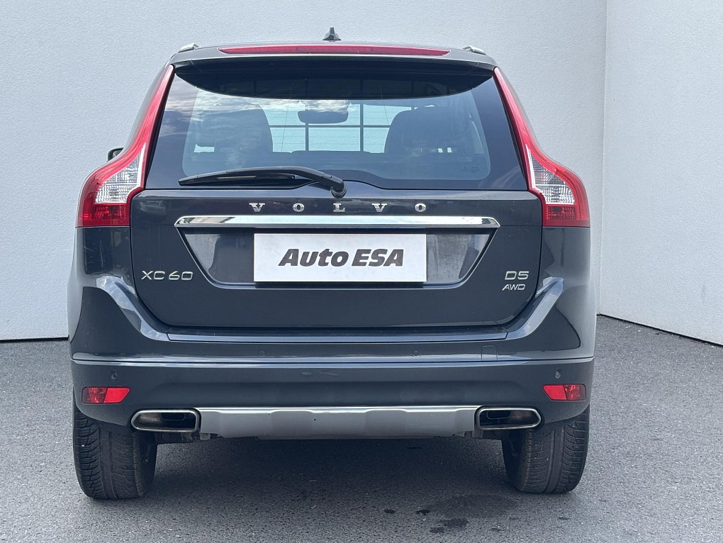 Volvo XC60 2.4 D Summum AWD