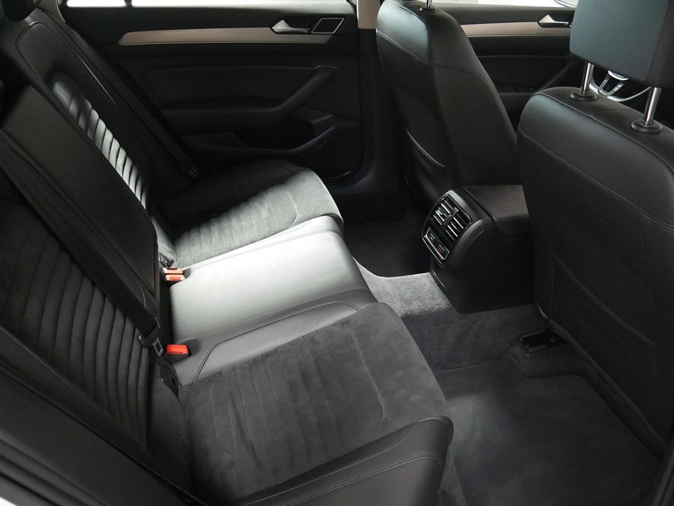 Volkswagen Passat 2.0 TDi  4x4