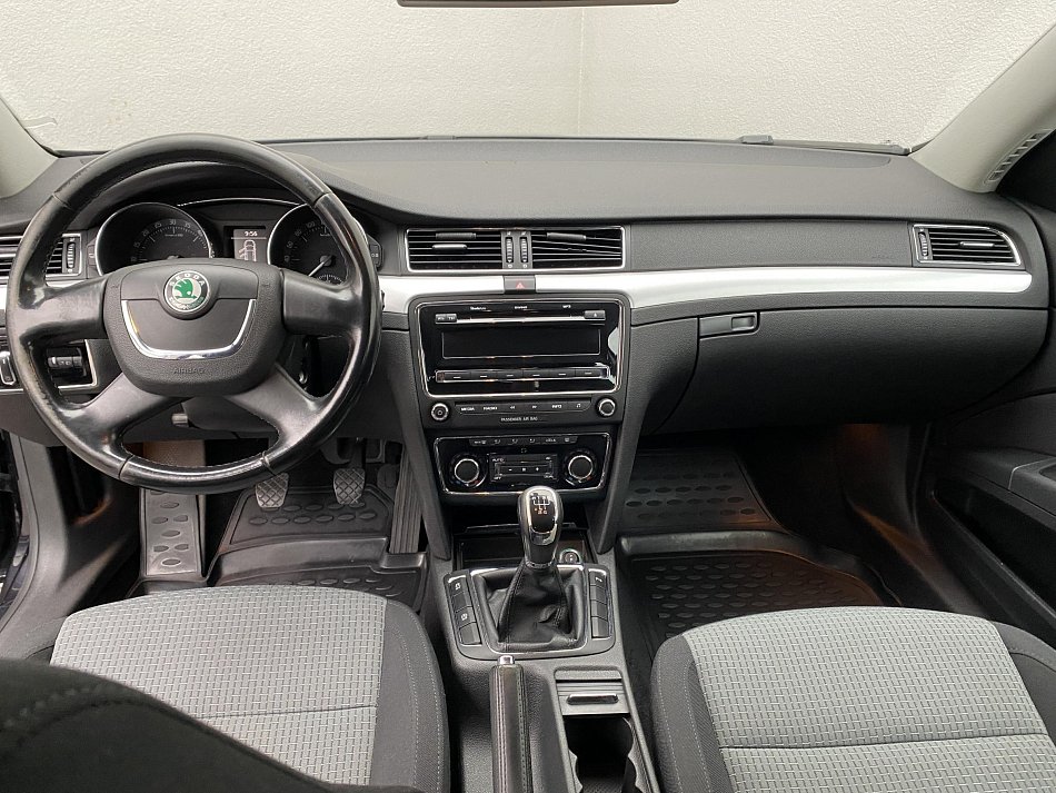 Škoda Superb II 1.6 TDi Ambiente