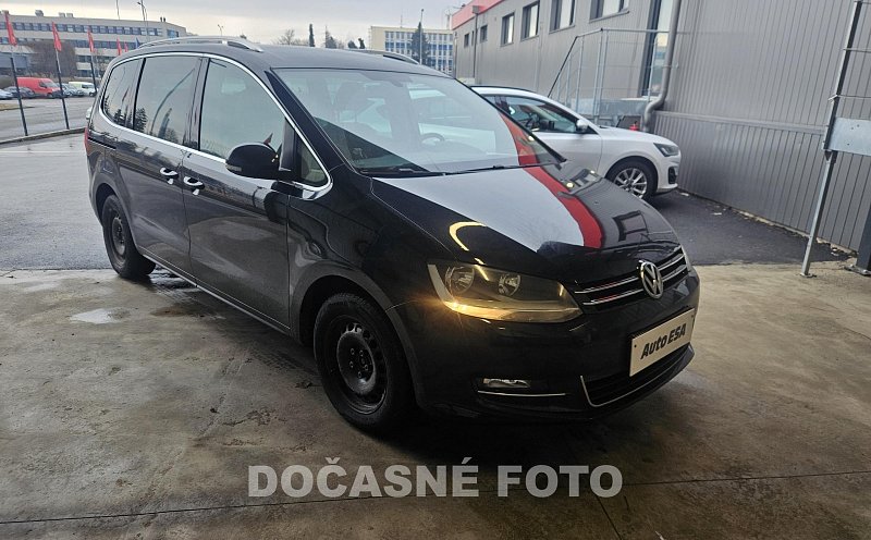 Volkswagen Sharan 2.0 TDi 