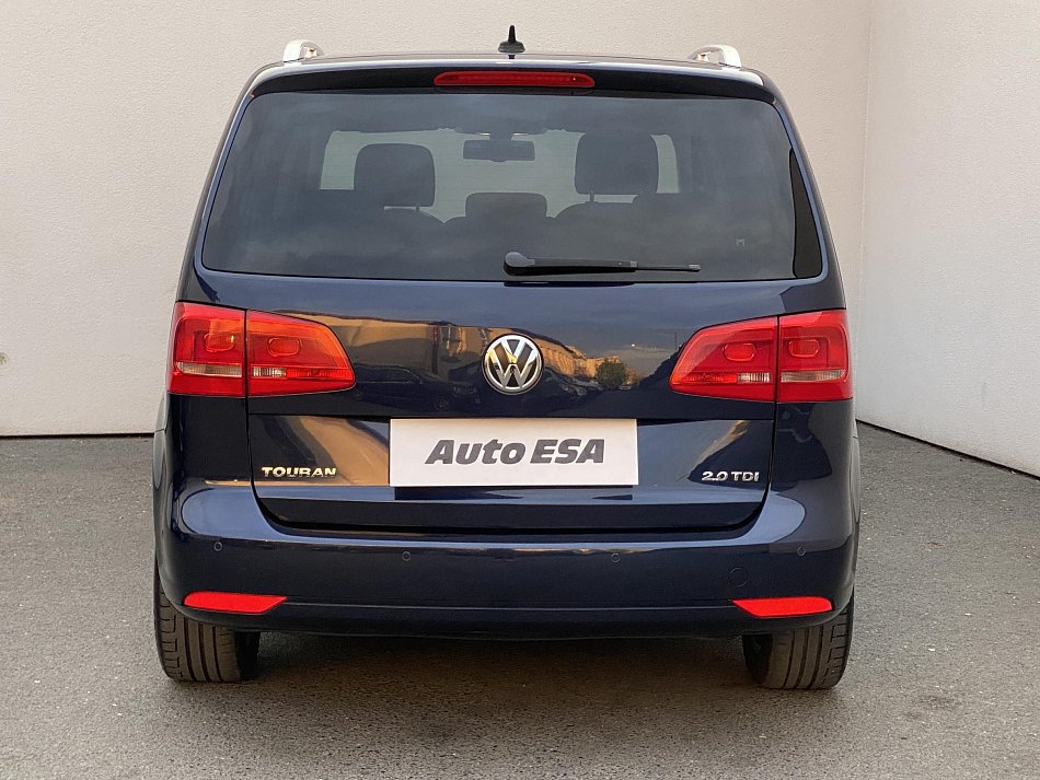 Volkswagen Touran 2.0 TDi 