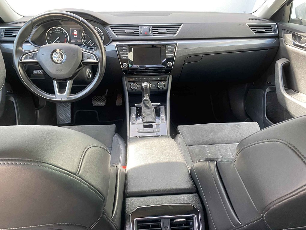 Škoda Superb III 2.0 TDi Style 4x4
