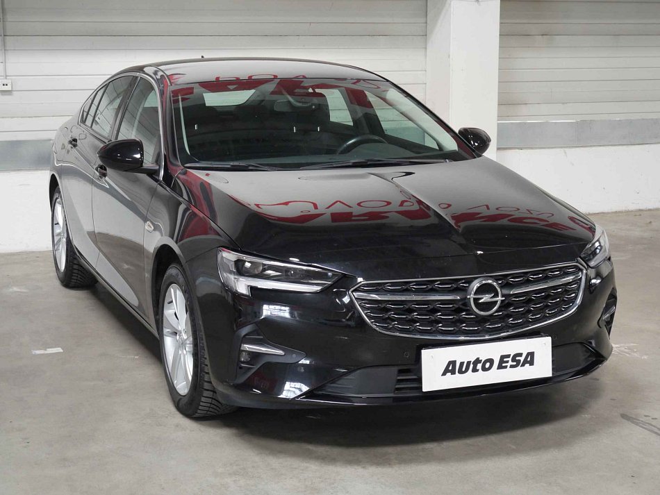 Opel Insignia 2.0CDTi 