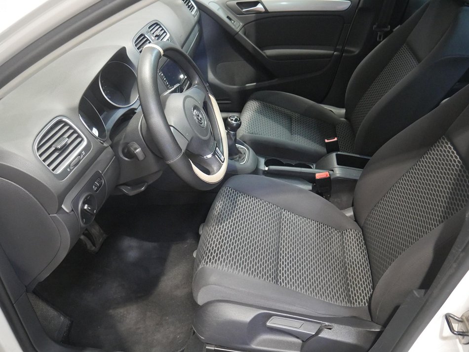 Volkswagen Golf 1.6i 