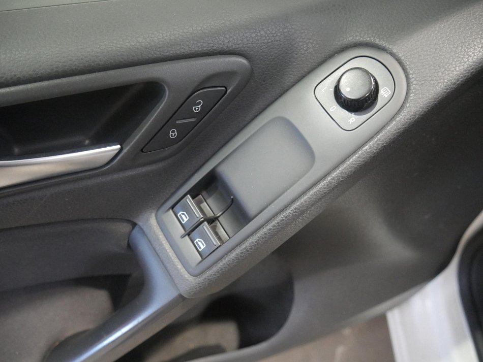 Volkswagen Golf 1.6i 