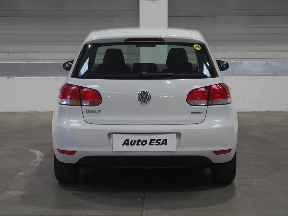 Volkswagen Golf 1.6i 