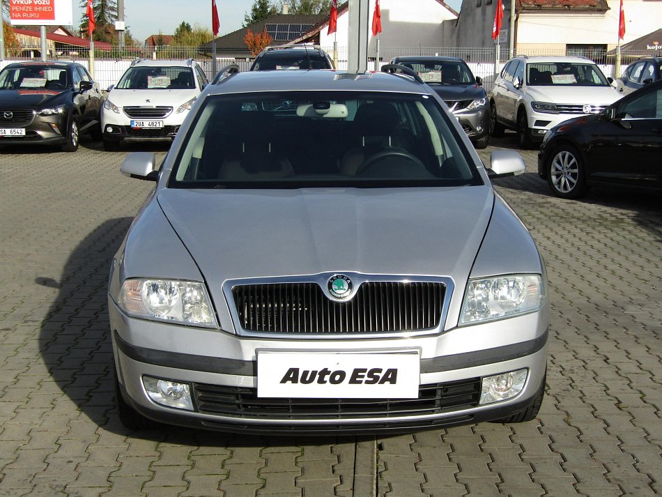 Škoda Octavia II 1.6 FSi 