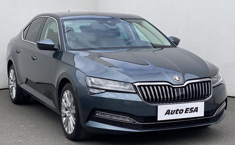 Škoda Superb III 2.0 TSi SportLine