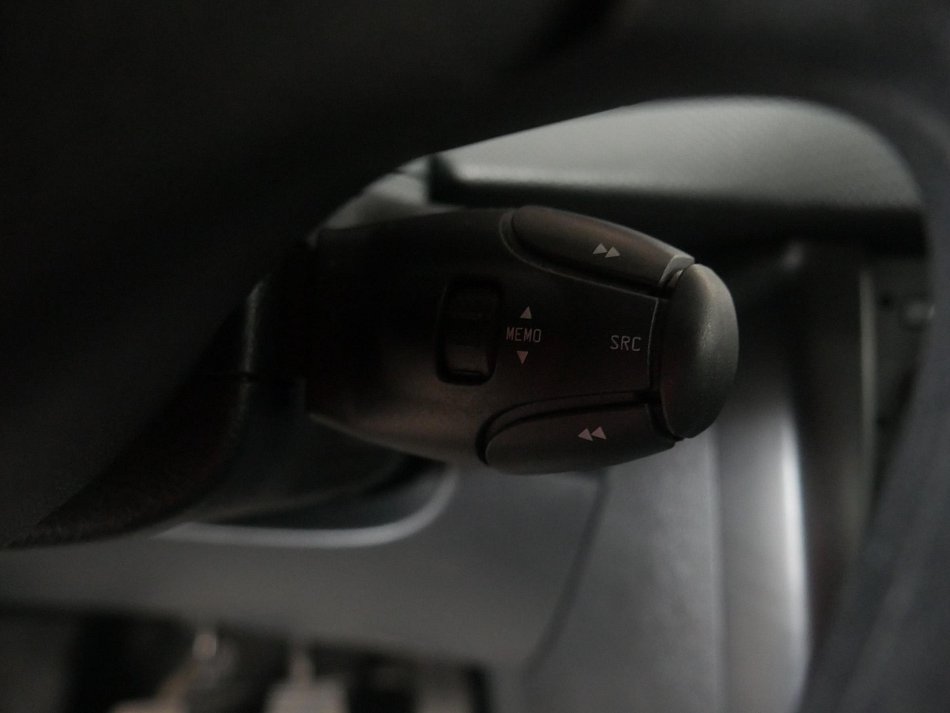 Peugeot 207 1.4i 