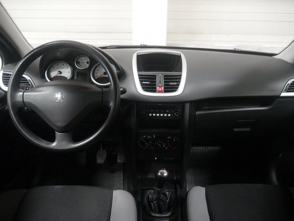 Peugeot 207 1.4i 